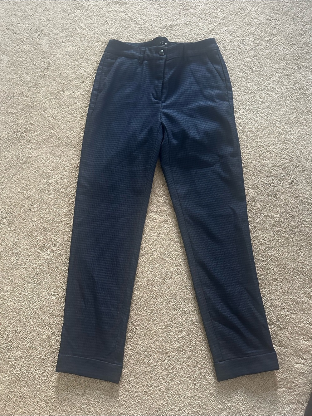 White House Black Market Women’s Black/Navy Houndstooth Pants - The Slim Fit
